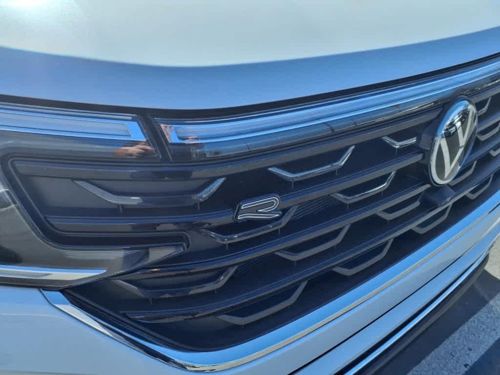 new 2025 Volkswagen Atlas Cross Sport car, priced at $53,701