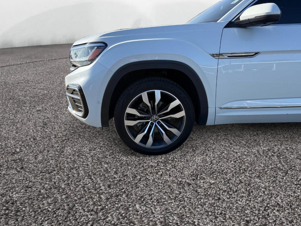 used 2023 Volkswagen Atlas Cross Sport car, priced at $34,999