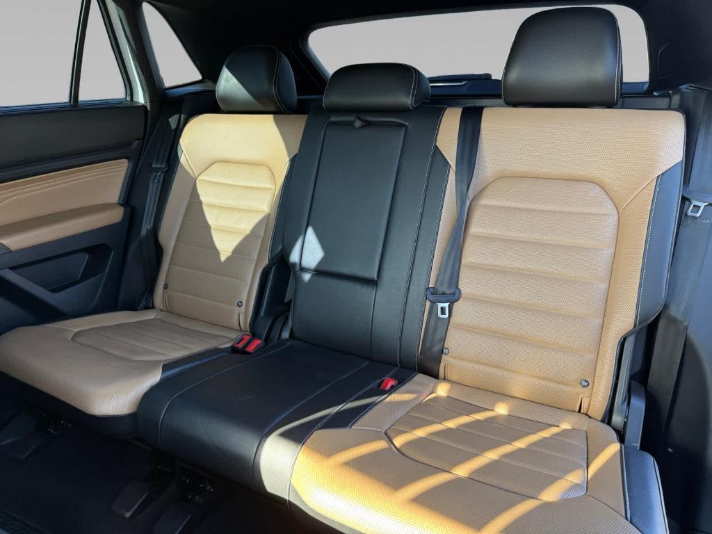 used 2023 Volkswagen Atlas Cross Sport car, priced at $34,999
