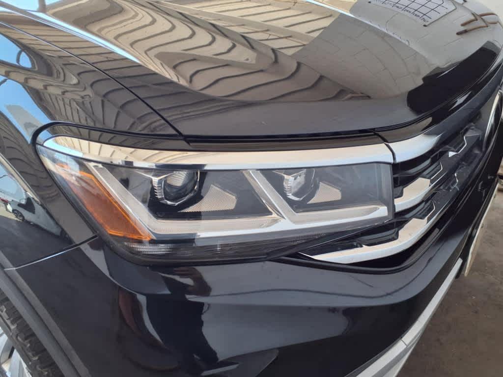 used 2022 Volkswagen Atlas Cross Sport car, priced at $27,999