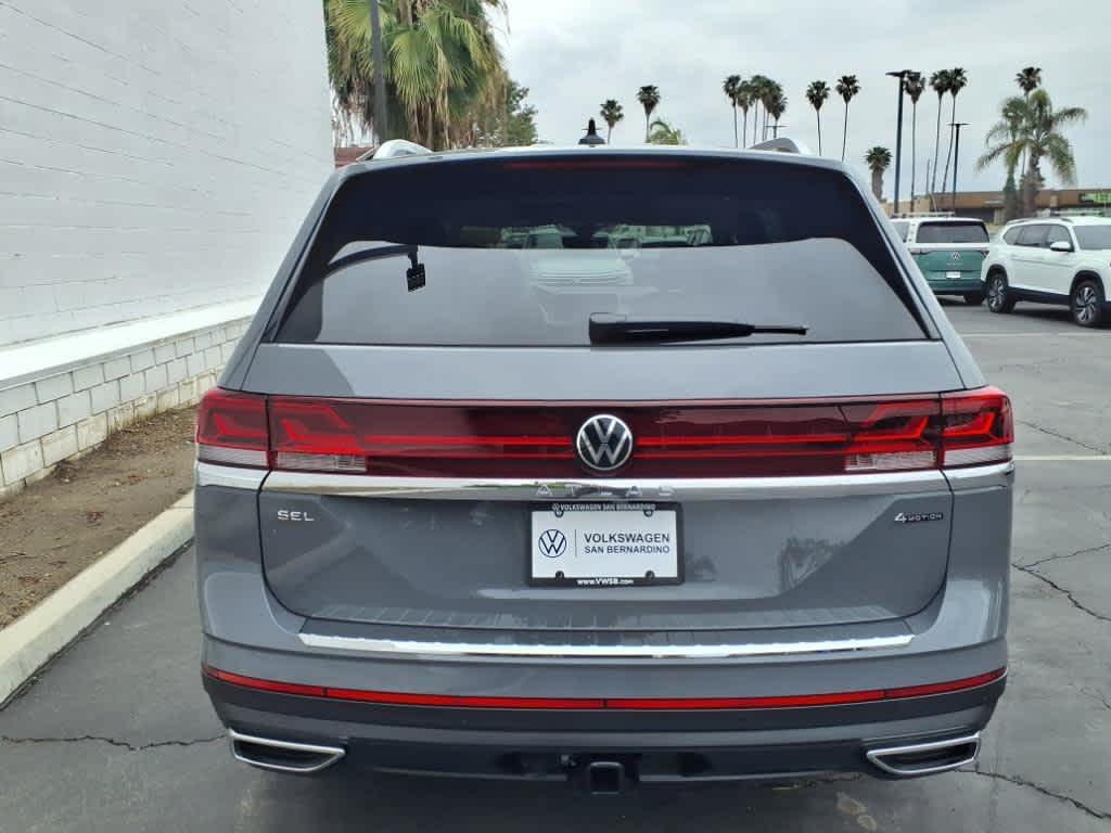 new 2025 Volkswagen Atlas car, priced at $50,184