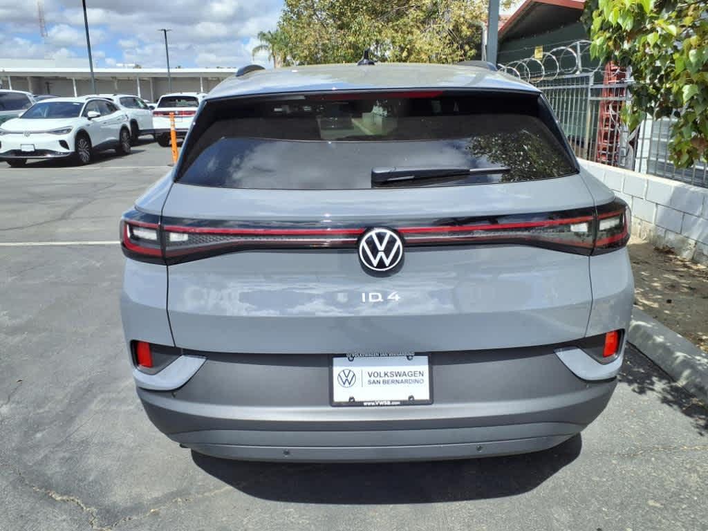 new 2025 Volkswagen ID.4 car, priced at $45,166