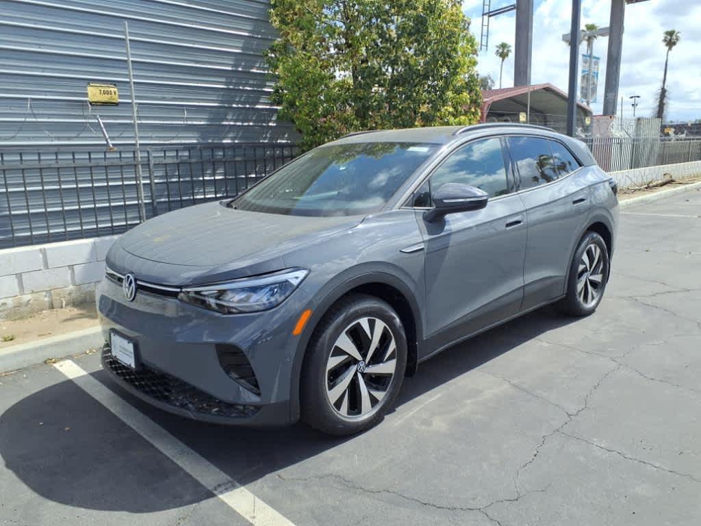 new 2025 Volkswagen ID.4 car, priced at $45,166