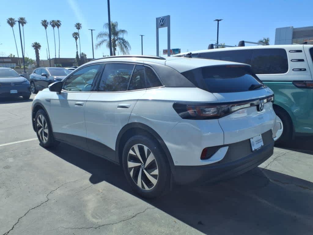 new 2025 Volkswagen ID.4 car, priced at $44,761