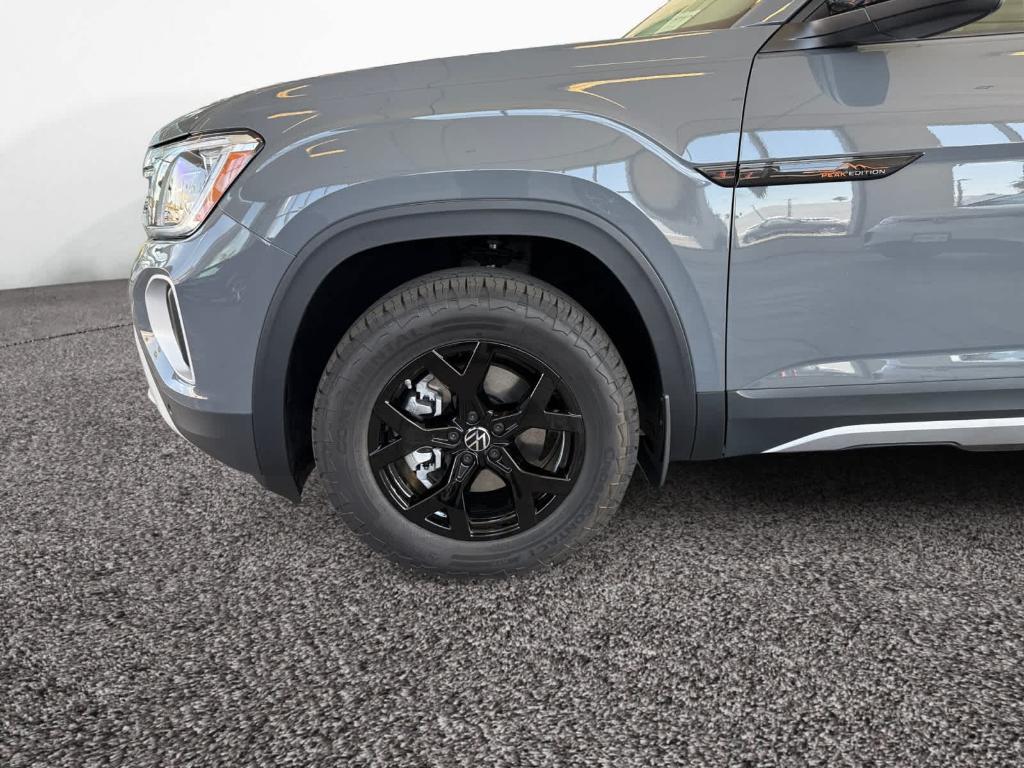 new 2025 Volkswagen Atlas car, priced at $47,234