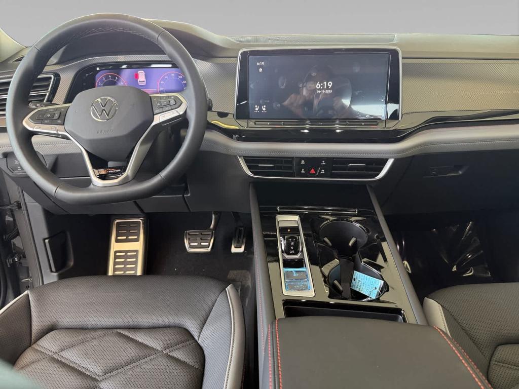 new 2025 Volkswagen Atlas car, priced at $47,234