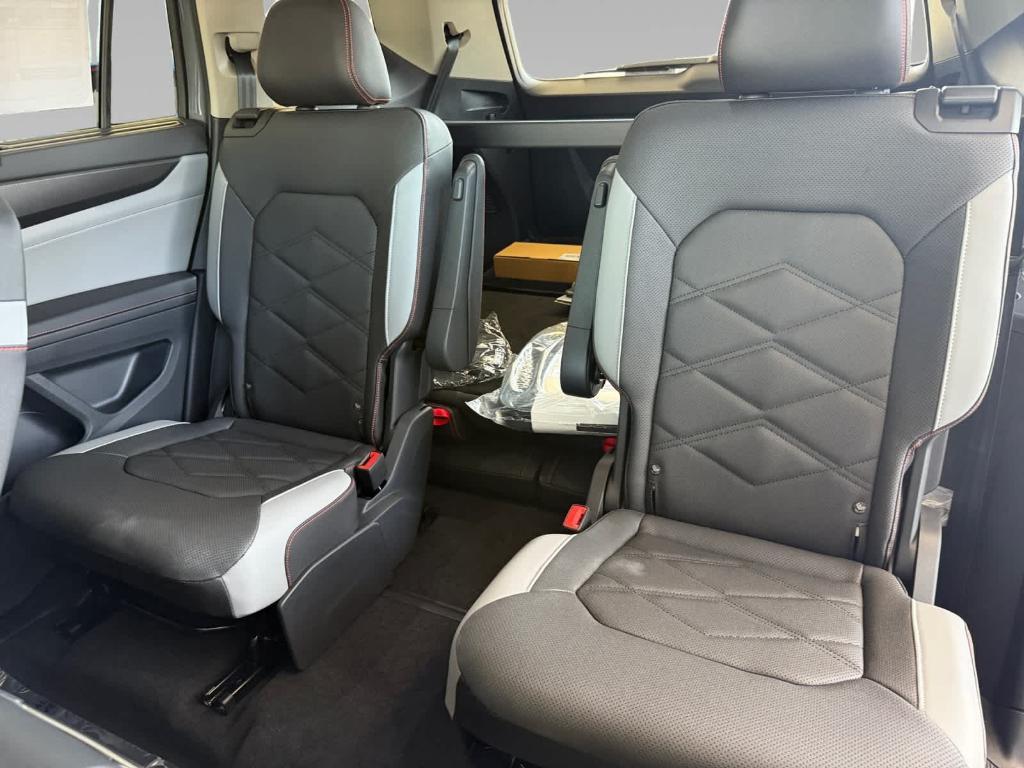 new 2025 Volkswagen Atlas car, priced at $47,234