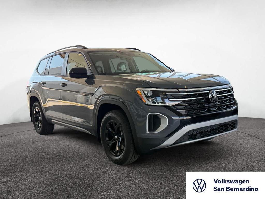 new 2025 Volkswagen Atlas car, priced at $47,234