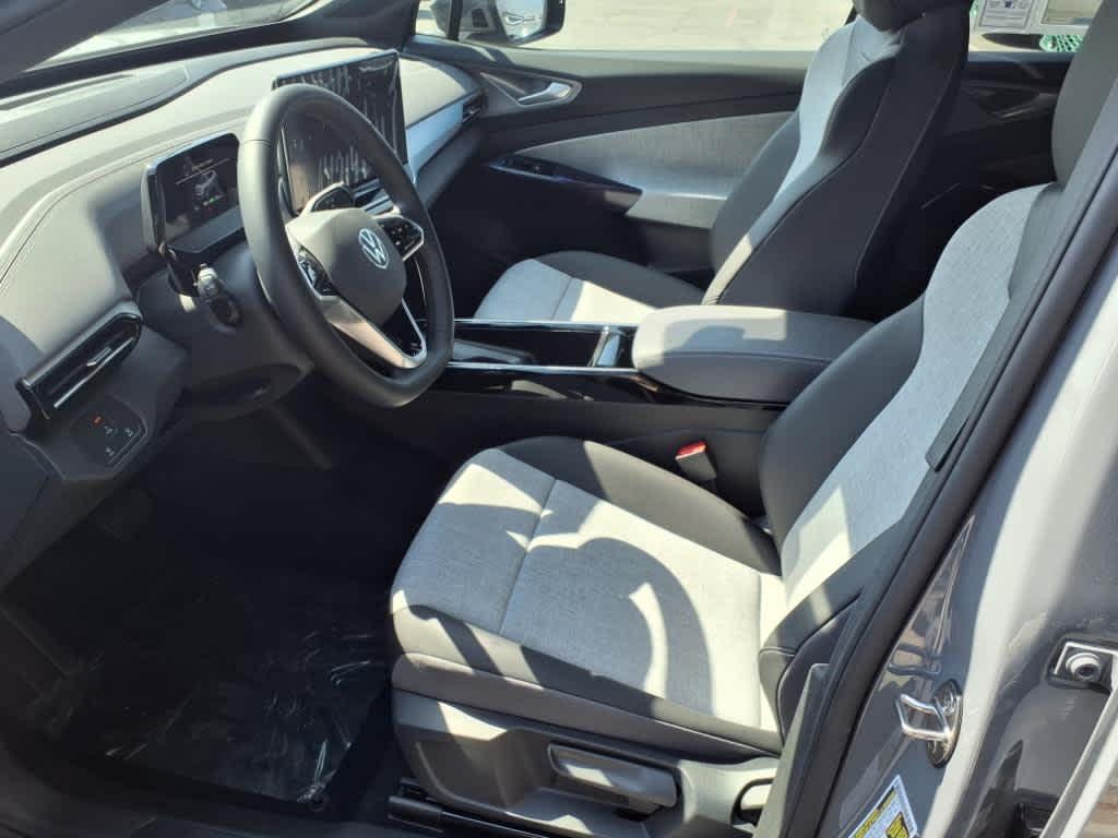 new 2025 Volkswagen ID.4 car, priced at $45,166