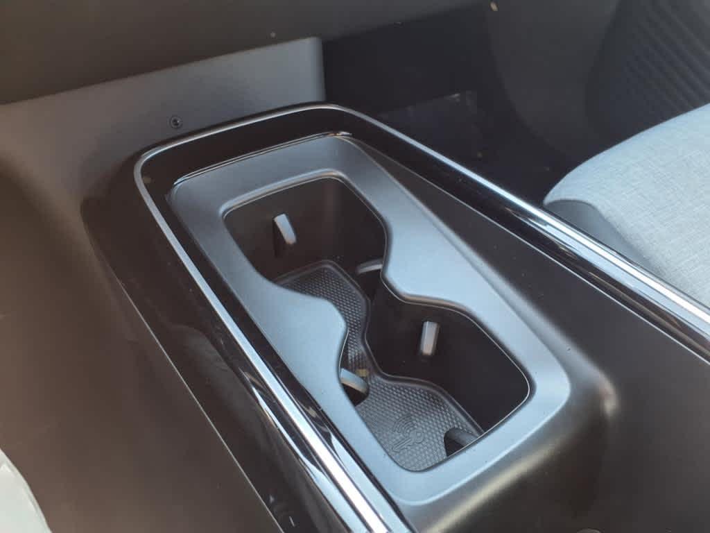 new 2025 Volkswagen ID.4 car, priced at $45,166