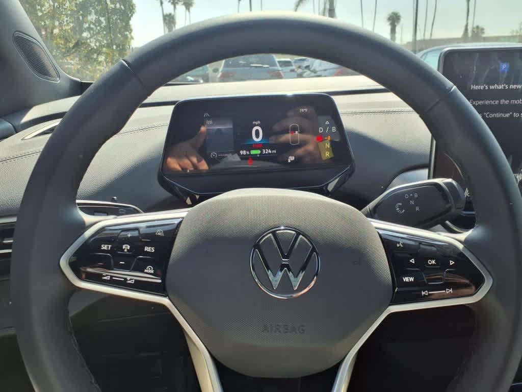 new 2025 Volkswagen ID.4 car, priced at $45,166
