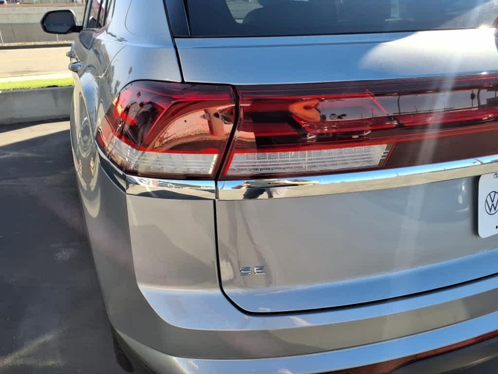 new 2025 Volkswagen Atlas Cross Sport car, priced at $39,241