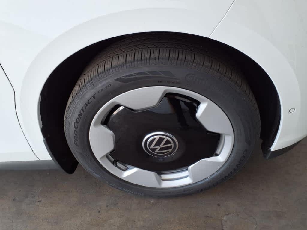 new 2025 Volkswagen ID. Buzz car, priced at $62,090