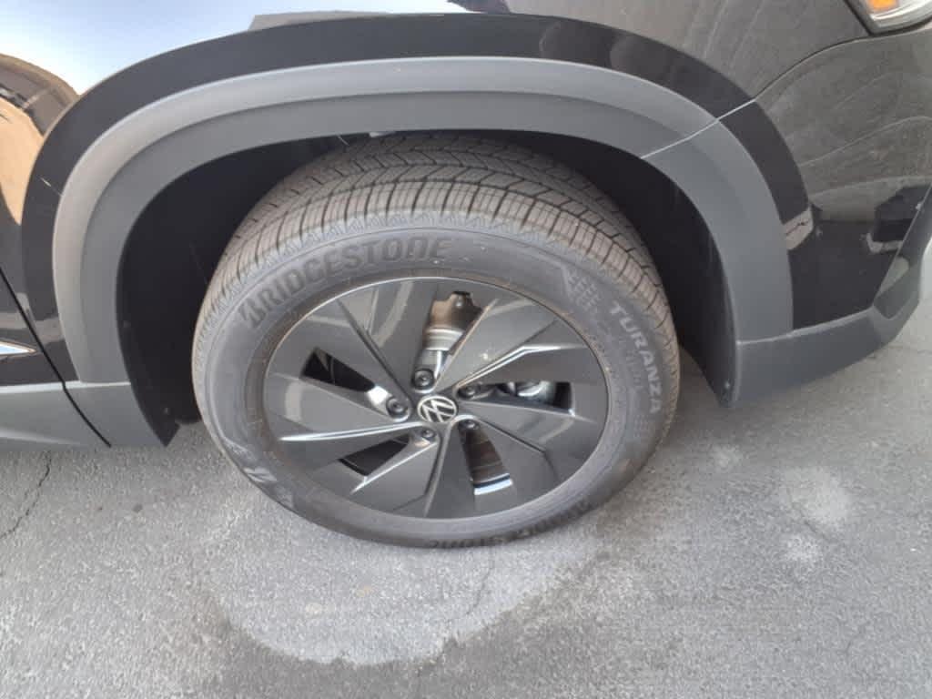new 2025 Volkswagen Taos car, priced at $26,011