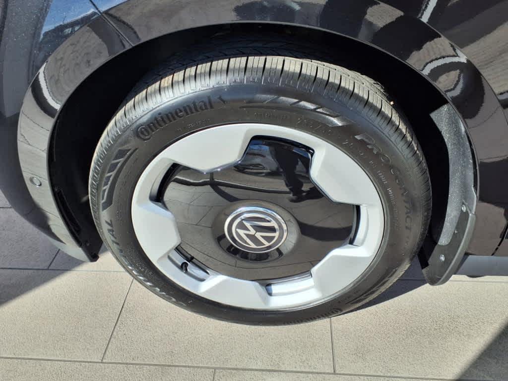 new 2025 Volkswagen ID. Buzz car, priced at $62,390