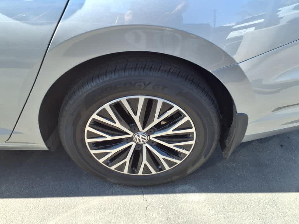 used 2021 Volkswagen Jetta car, priced at $19,999