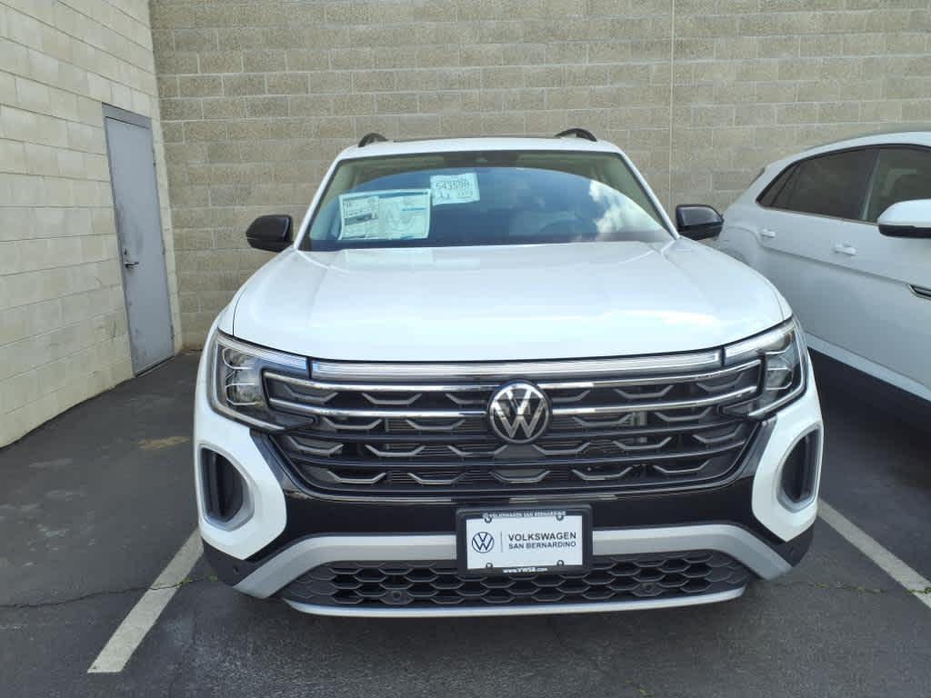 new 2025 Volkswagen Atlas car, priced at $47,376