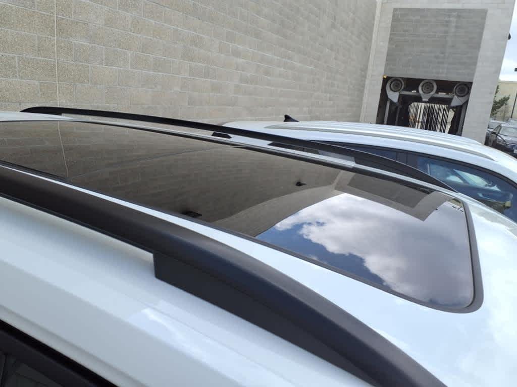 new 2025 Volkswagen Atlas car, priced at $47,376