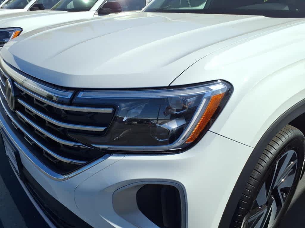 new 2025 Volkswagen Atlas car, priced at $41,931