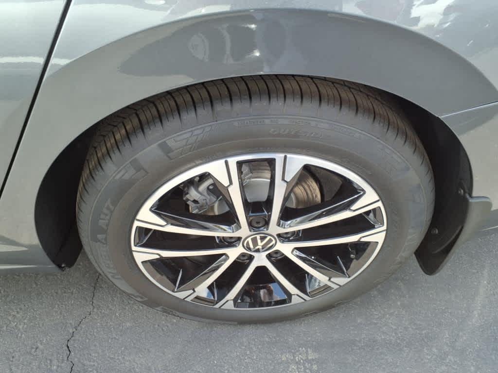 new 2025 Volkswagen Jetta car, priced at $25,011