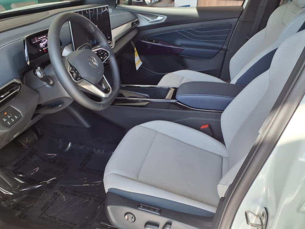 new 2025 Volkswagen ID.4 car, priced at $54,716