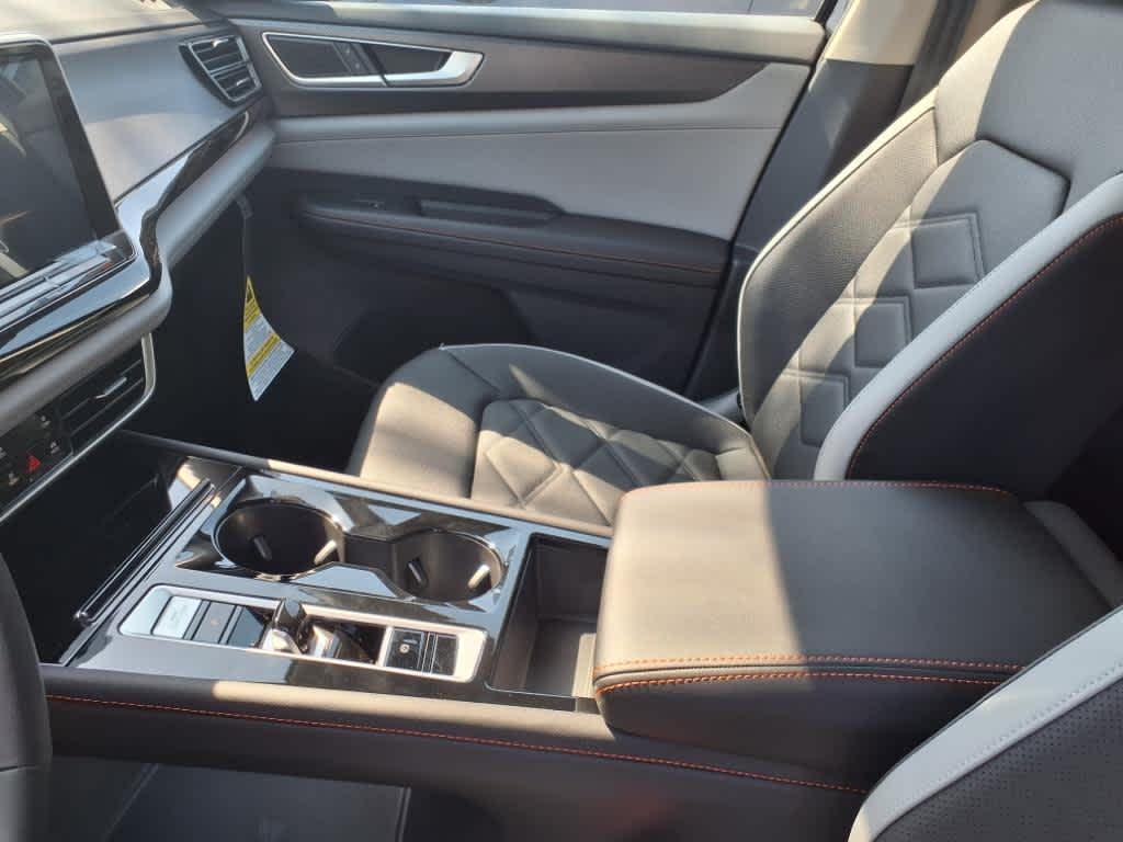 new 2025 Volkswagen Atlas car, priced at $46,624