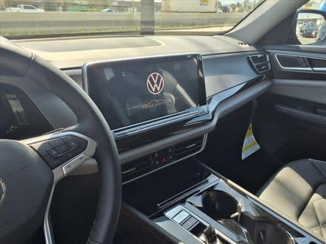 new 2025 Volkswagen Atlas car, priced at $48,124