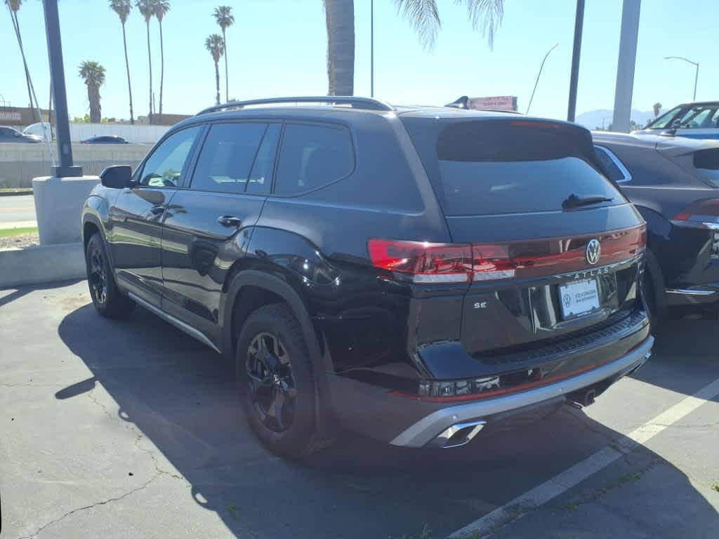 new 2025 Volkswagen Atlas car, priced at $46,624