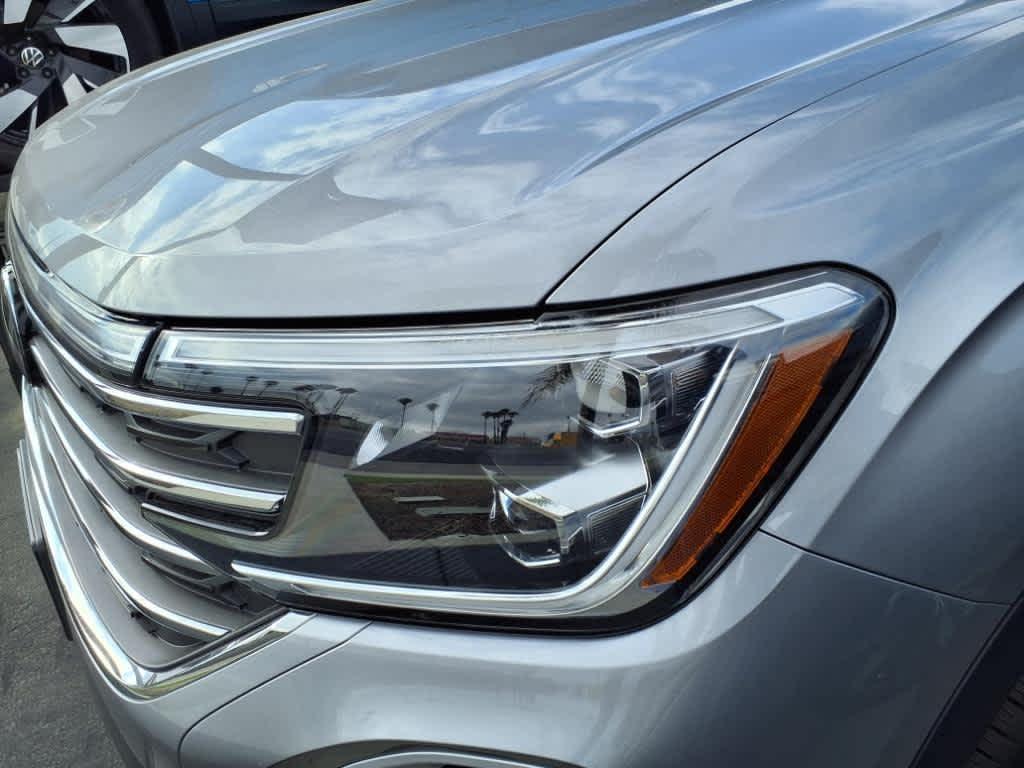 new 2025 Volkswagen Atlas car, priced at $44,629