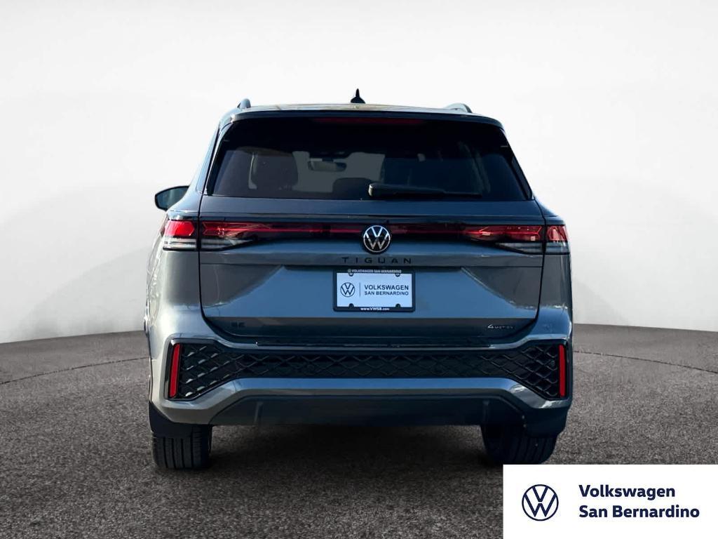 new 2025 Volkswagen Tiguan car, priced at $39,053