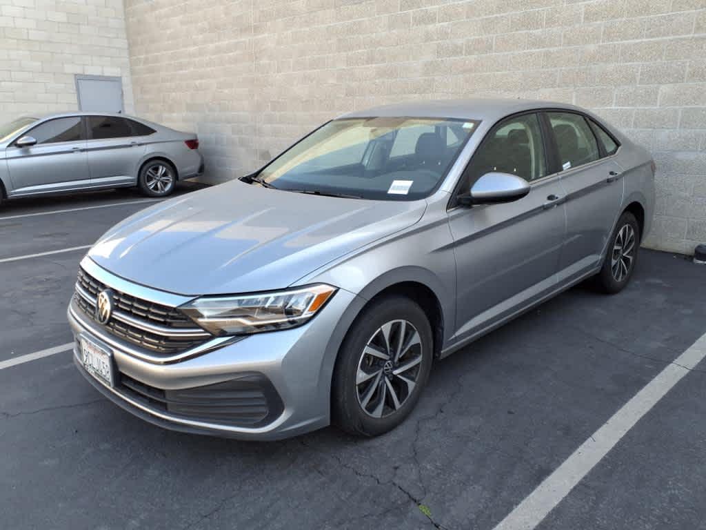 used 2022 Volkswagen Jetta car, priced at $20,999