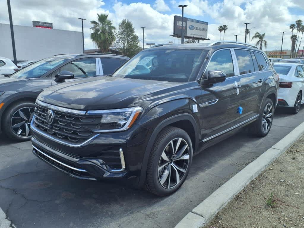 new 2025 Volkswagen Atlas car, priced at $54,039