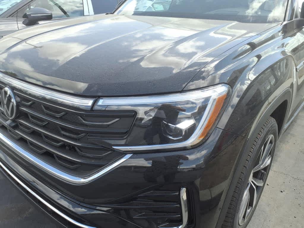 new 2025 Volkswagen Atlas car, priced at $54,039