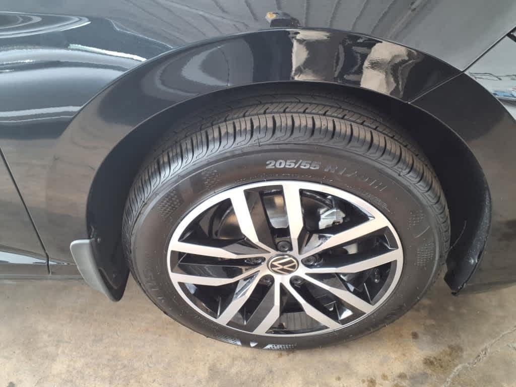 new 2025 Volkswagen Jetta car, priced at $27,565