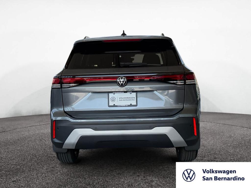 new 2025 Volkswagen Tiguan car, priced at $31,231
