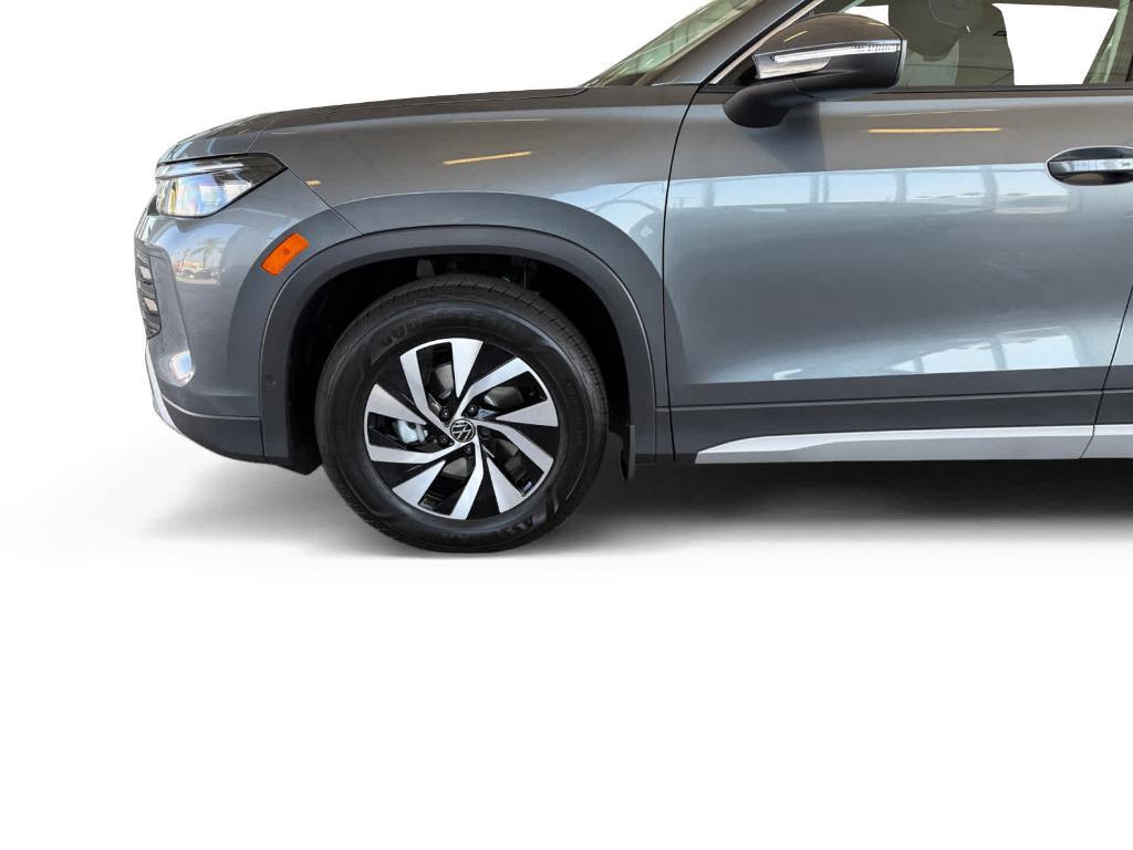 new 2025 Volkswagen Tiguan car, priced at $31,231