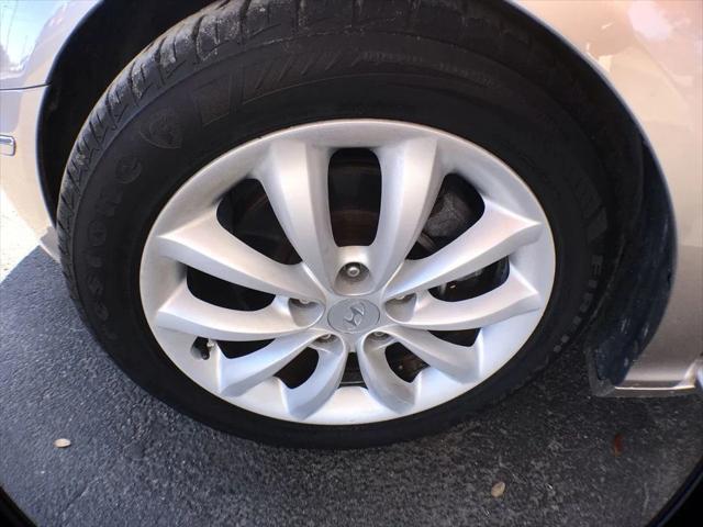 used 2008 Hyundai Azera car, priced at $5,850