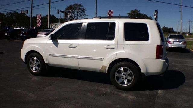 used 2011 Honda Pilot car, priced at $6,995