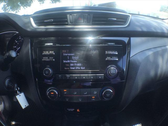 used 2015 Nissan Rogue car