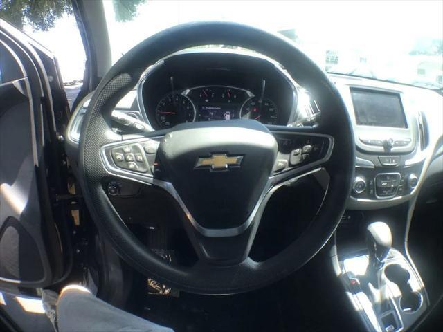 used 2022 Chevrolet Equinox car, priced at $17,850