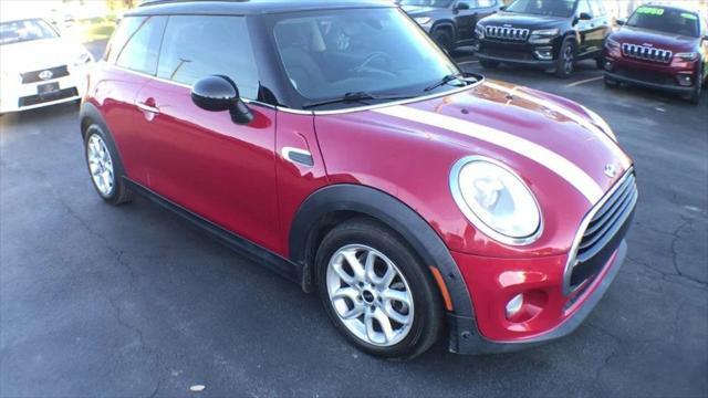 used 2018 MINI Hardtop car, priced at $10,995