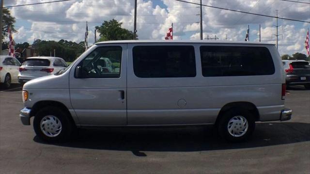 used 2001 Ford E150 car, priced at $6,995