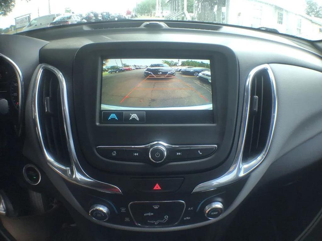 used 2018 Chevrolet Equinox car, priced at $12,850