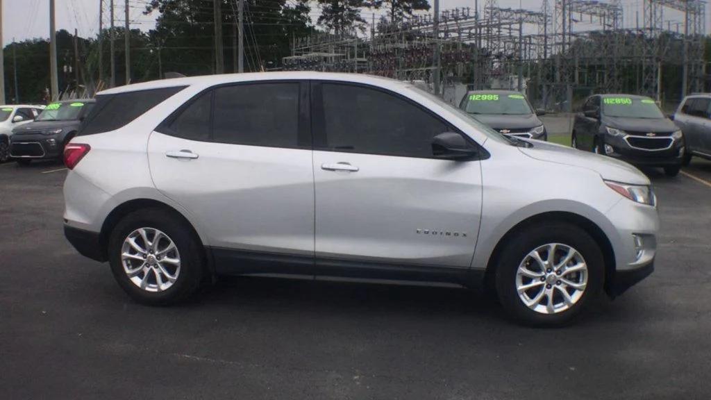 used 2018 Chevrolet Equinox car, priced at $12,850