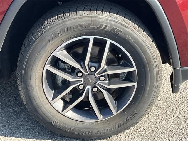 used 2019 Jeep Grand Cherokee car, priced at $13,988