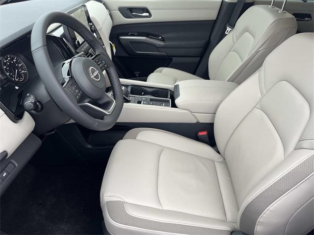 new 2025 Nissan Pathfinder car, priced at $43,840