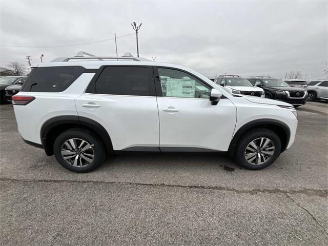 new 2025 Nissan Pathfinder car, priced at $43,840