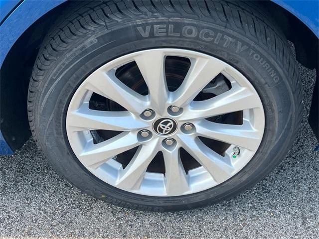 used 2019 Toyota Camry car, priced at $21,721