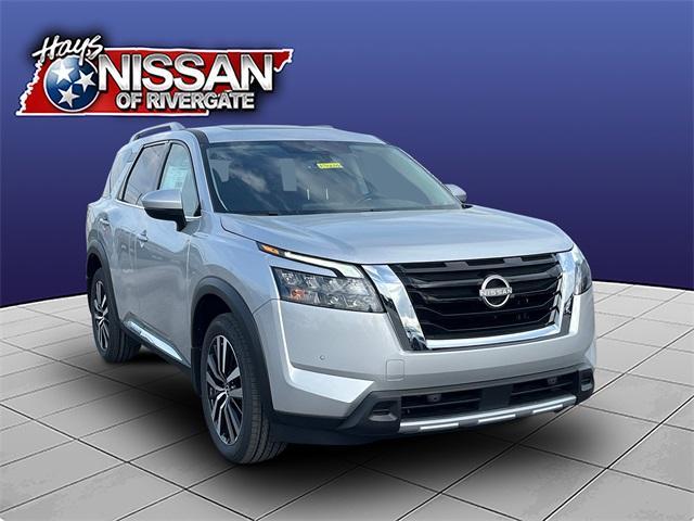 new 2025 Nissan Pathfinder car, priced at $47,722