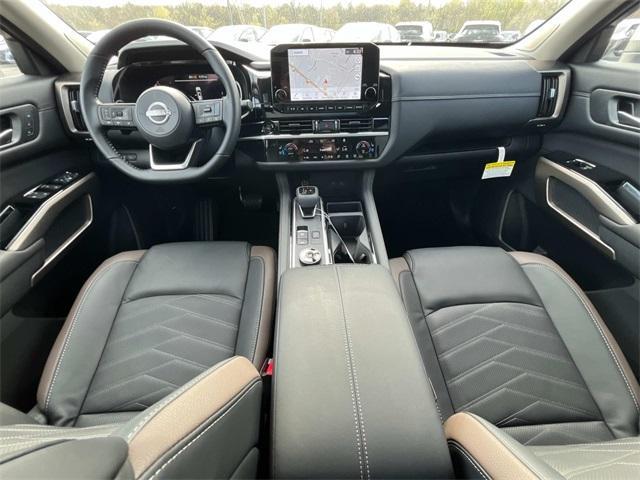 new 2025 Nissan Pathfinder car, priced at $47,722